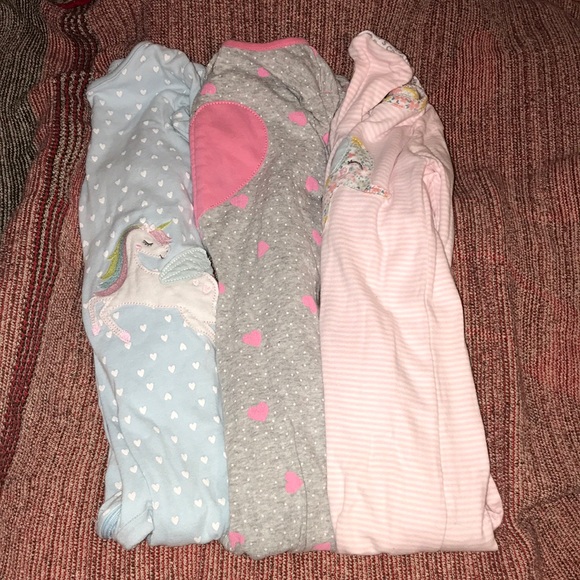Carter's Other - Carters footed pj bundle